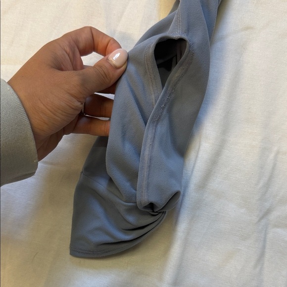 Blue Cropped Fabletics Workout Leggings - Picture 2 of 5